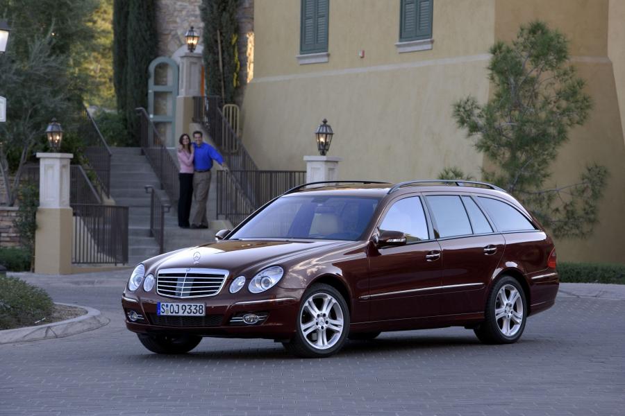  Mercedes-Benz E-Class Estate 2007 года  (фото 25 из 43)